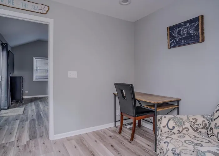 Holiday home 3br 2bth Waterfront Vacation On Riverwalk To Downtown With Pier McHenry
