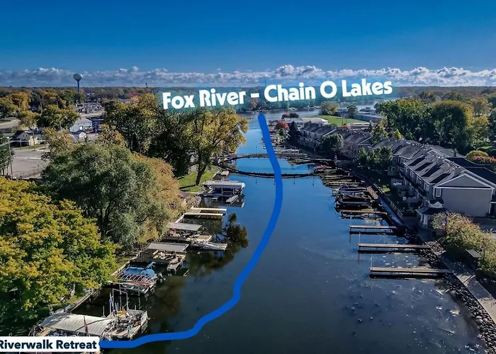 Holiday home 3br 2bth Waterfront Vacation On Riverwalk To Downtown With Pier *